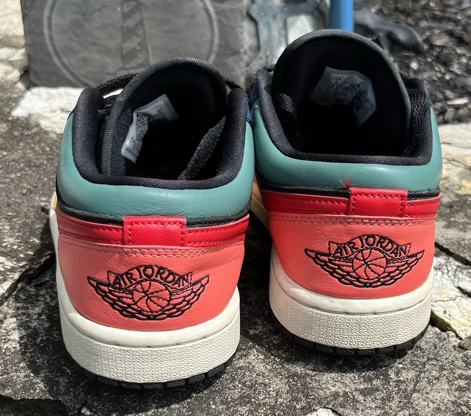 Size 6 - Air Jordan 1 SE Low Black Multi-Color W - Image 3 of 4