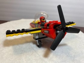Lego 60144 City Air Race Plane 99% Complete w/Instructions 2017 (1 pc missing)