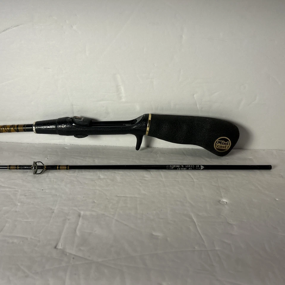 Daiwa Minicast Gold Ultra Light 4 1/2 ft. Casting Rod 2-Piece MG-38 - Image 4 of 4