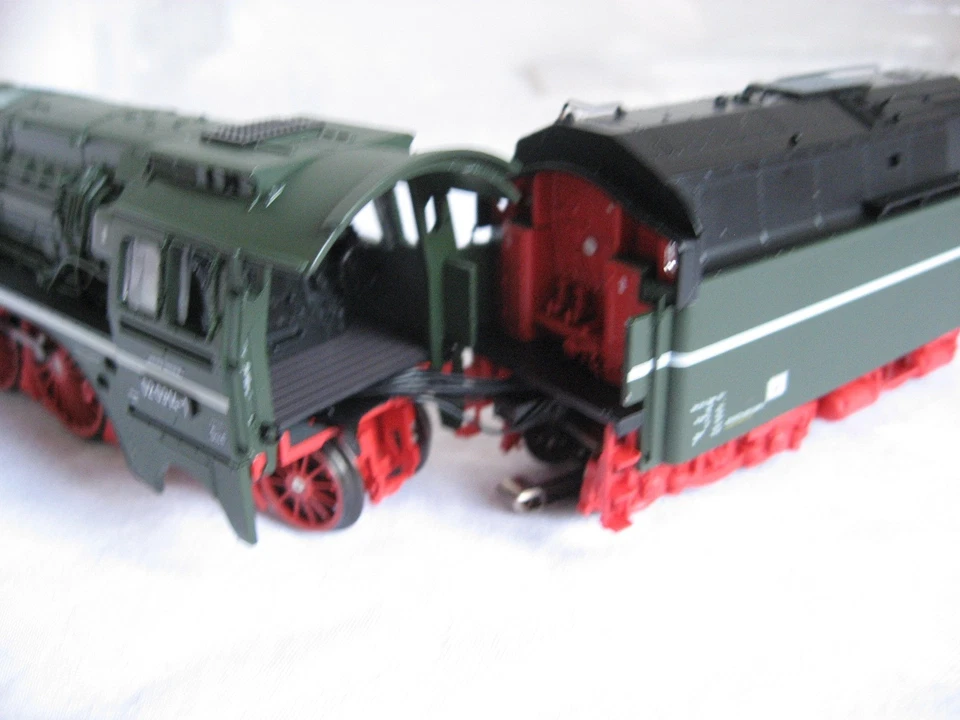 GR156* Märklin H0 39027 Dampflok BR 02 0314-1 DR OVP mfx/Sound Kupplung defekt - Bild 3 von 4