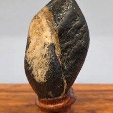 Unique Pattern Namhangang Suseok Rock collectible Large 9x11x6cm