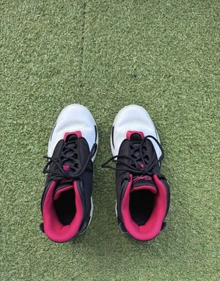 Schwarz/ Weiß/ Rote Jordan Max Aura 4 Black Gym Red m, Größe 38, in gutem Zustan