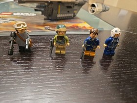 LEGO STAR WARS U-WING 75155 (Complete Set and Manual, missing a Fig)