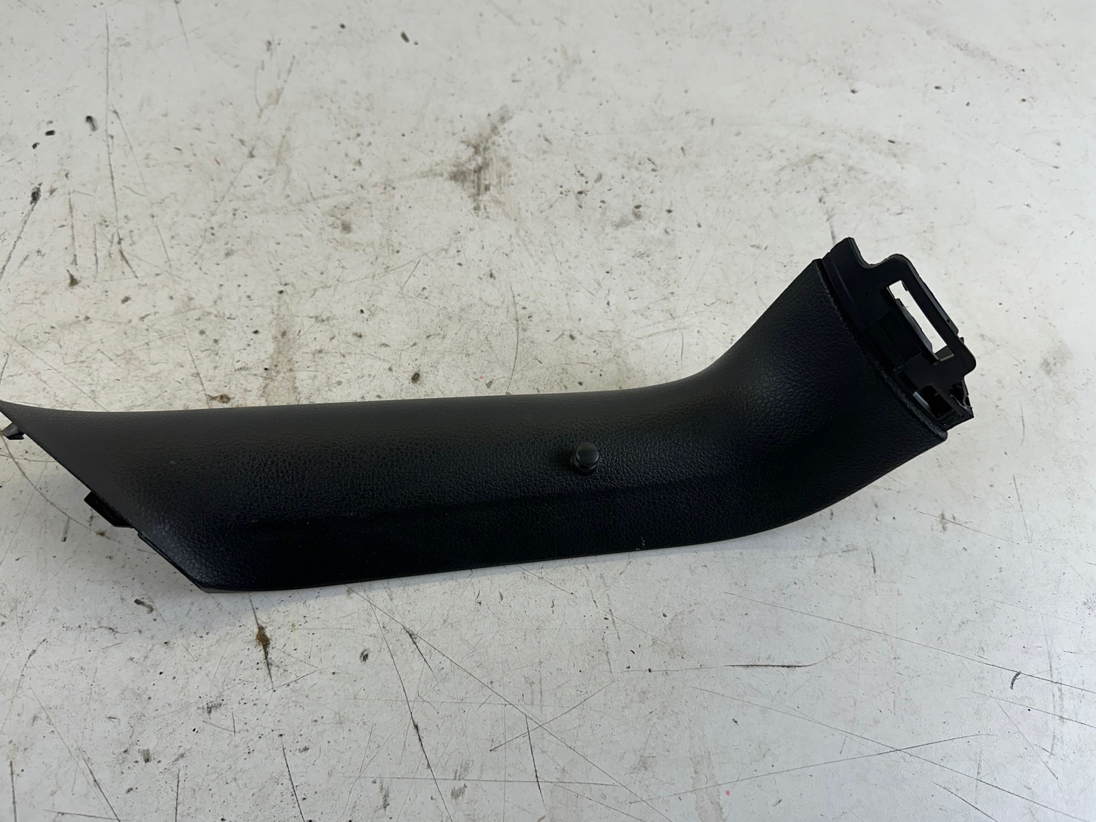 VW Golf R Left Rear Hatch Trunk C Pillar Trim MK7 MK7.5 15-19 OEM 5G6 867 713 C