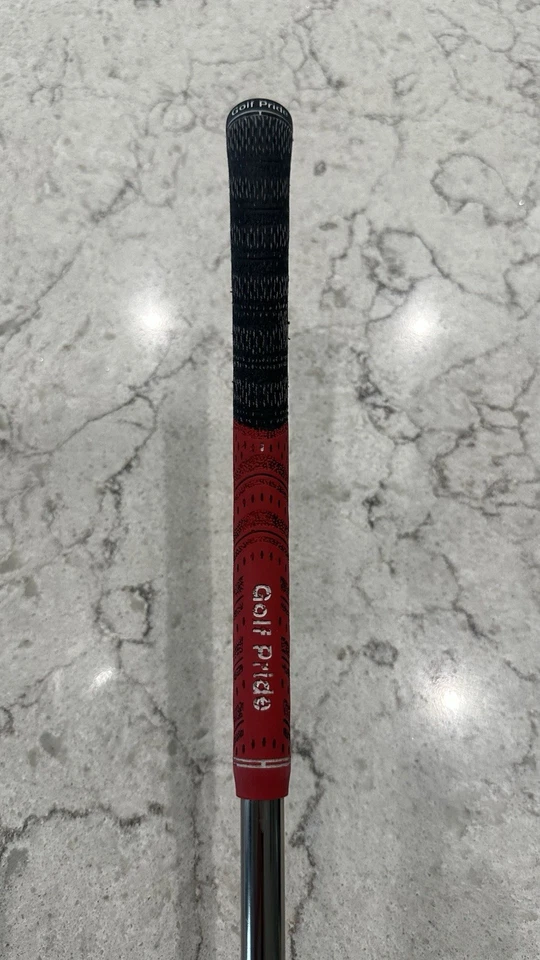 Mano izquierda Srixon ZX Utility 18° 2 hierro rígido flexible Foto 3 de 3