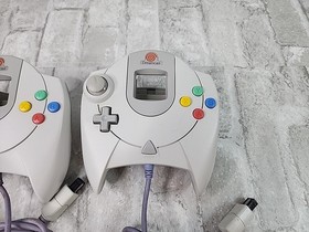 Vintage Genuine Sega Dreamcast Controller HKT-7700 Original White OEM Lot of 2