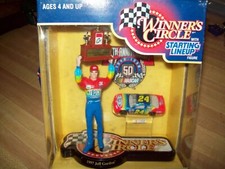 JEFF GORDON 1997 NASCAR CUP CHAMPION WC FIGURE,TROPHY, CAR ON DISPLAY STAND