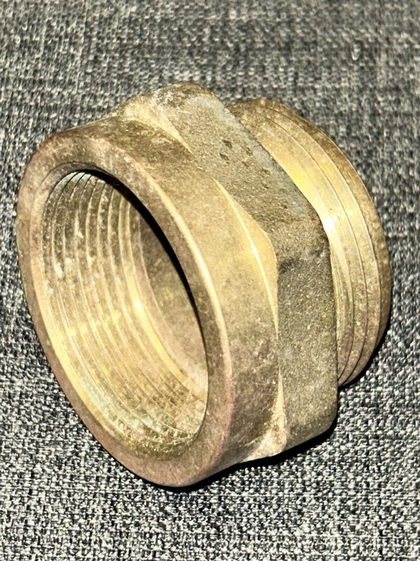 1-1/2” female NPT x 1-1/2” male NST BRASS HEX FIRE HOSE ADAPTER