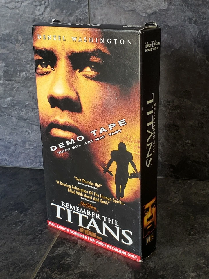 Remember The Titans VHS video store screener RARE Tape PROMO Walt Disney DEMO Foto 2 de 4