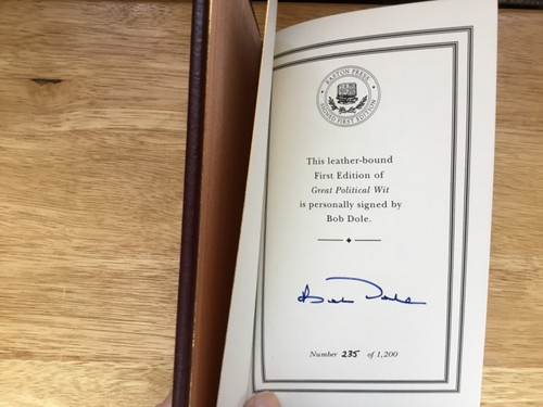 (SSG) Senator BOB DOLE Signed 1st - Limited Edition Easton Press Leather Book - Imagen 2 de 11
