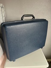 Samsonite Royal Traveller Large Hard Shell Suitcase No Keys