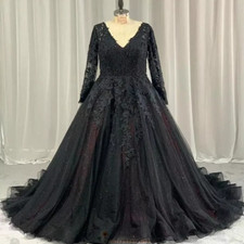 Burgundy And Black Gothic Wedding Dresses Plus Size Long Sleeve Lace Bridal Gown