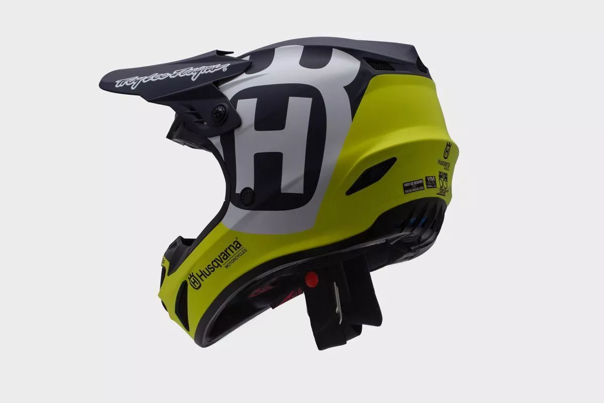 Husqvarna enduro cheap helmet