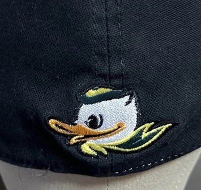 nike Oregon Ducks Legacy91 Arch Swoosh Flex Hat Gray Yellow Black embroidered