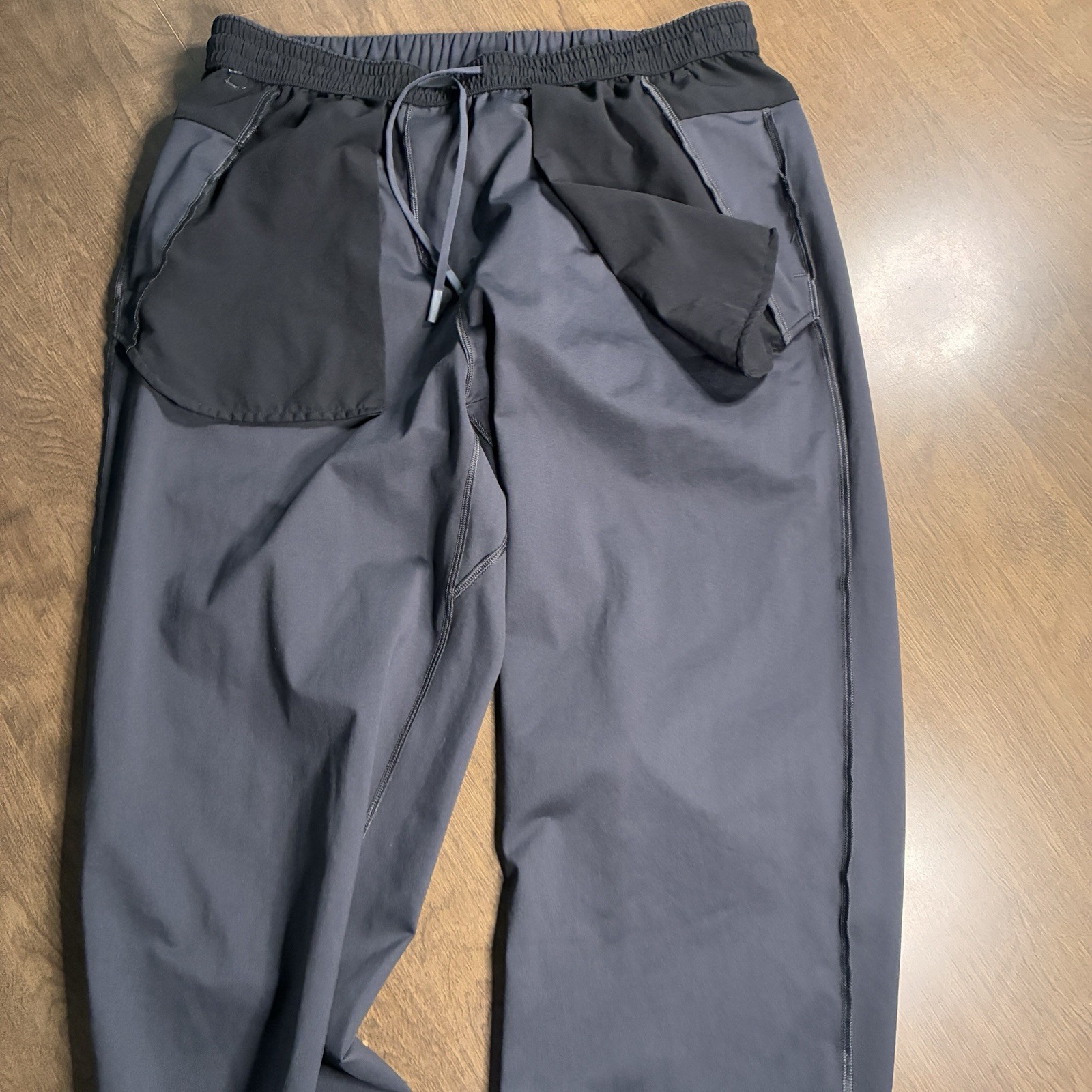 Lululemon Jogger Gray Drawstring Active Pants - L? - image 12