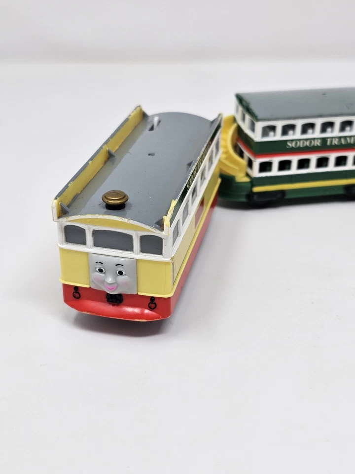 FLORA Sodor Tramways - Tomy Tomica Trackmaster Thomas HiT Train Set - Lote de trabajo Foto 2 de 4