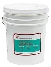 REMA TIP TOP 2 Gallon Liquid Lube Concentrate with 5 Gallon Mixing Pail