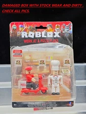 Roblox Virtual Item - Work at a Pizza Place Chef w/ Unscratched Code Figure