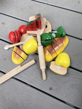 Melissa  Doug Wooden Fruit, Bread, Sausage and Veggies w/ "Knife"  Tray