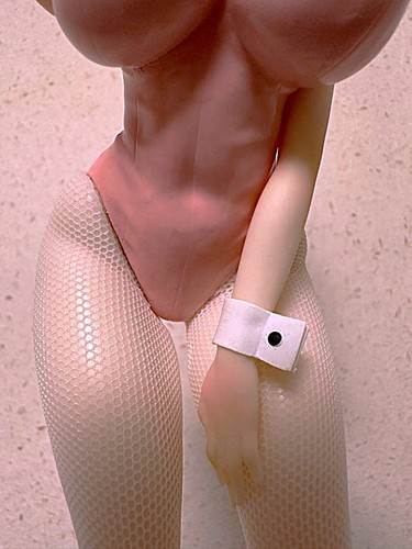 Uzaki-chan Wants to Hang Out! Uzaki Tsuki Figure Repainted Pink Ver. Bunny Japan - Picture 13 of 13