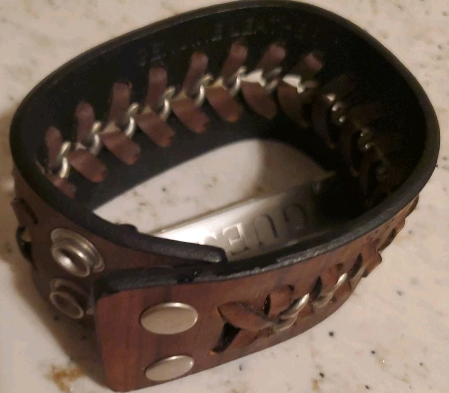 Guess унисекс коричневый из натуральной кожи широкая пряжка браслет - Изображение 3 из 3