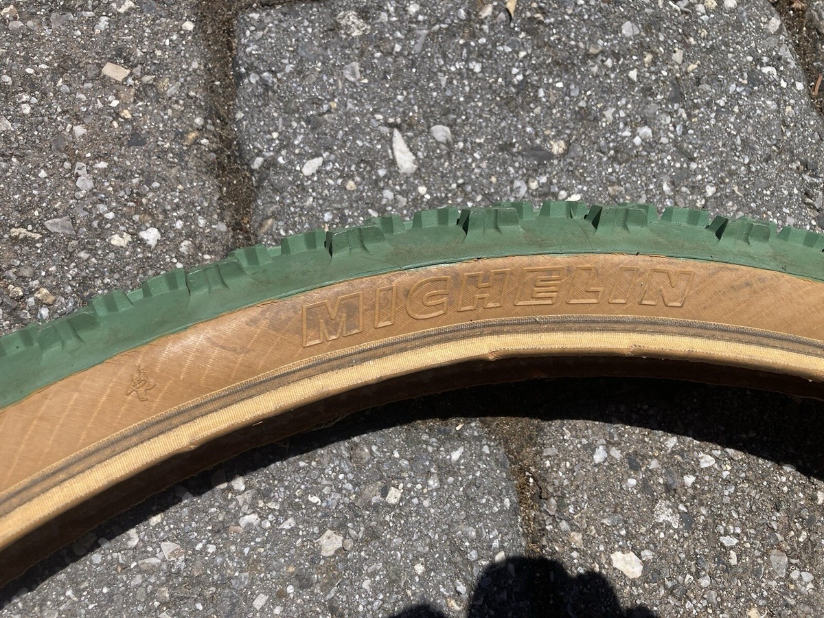 Michelin Wildgripper Lite S Front Tire Green 26 X 1.95 Michelin Wildgripper Lite S Front Tire Green 26 X 1.95