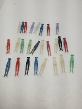 Vintage 26  Kordite and Plastic Clothes Pins Lot