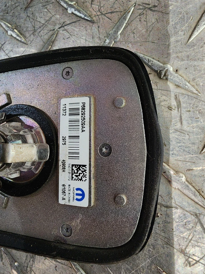 Antena de radio de techo 68292509AA compatible con Dodge Caravan 2011-2020 Foto 4 de 4