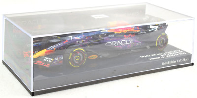 Minichamps Red Bull - Verstappen-2023 Las Vegas GP 1:43 Diecast F1 Car 410232201
