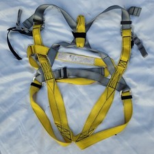 Robertson RC100 36" Rock Climbing Full Body Safety Harness Outdoor Rock Tree