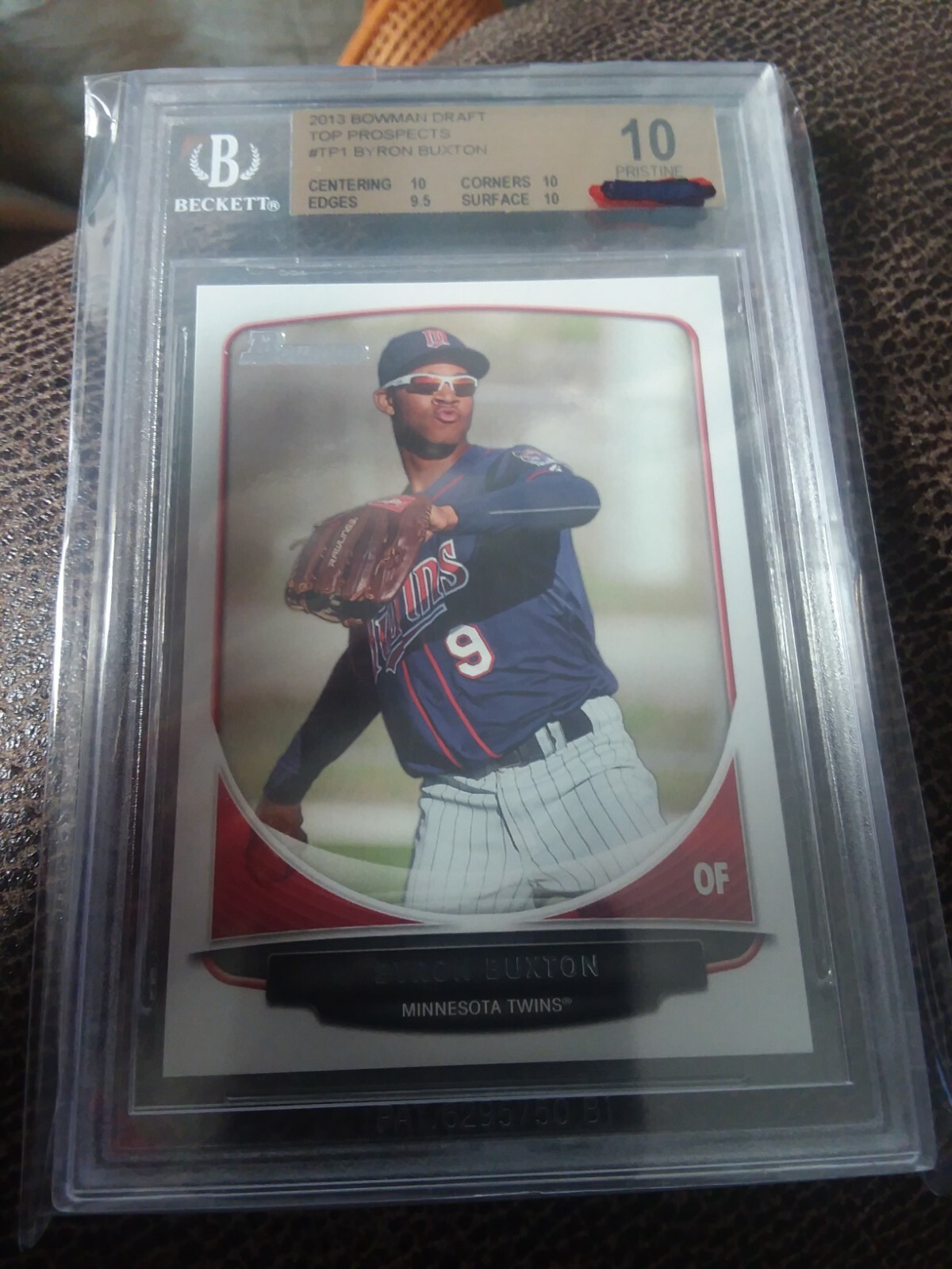 Picture 1 of 2