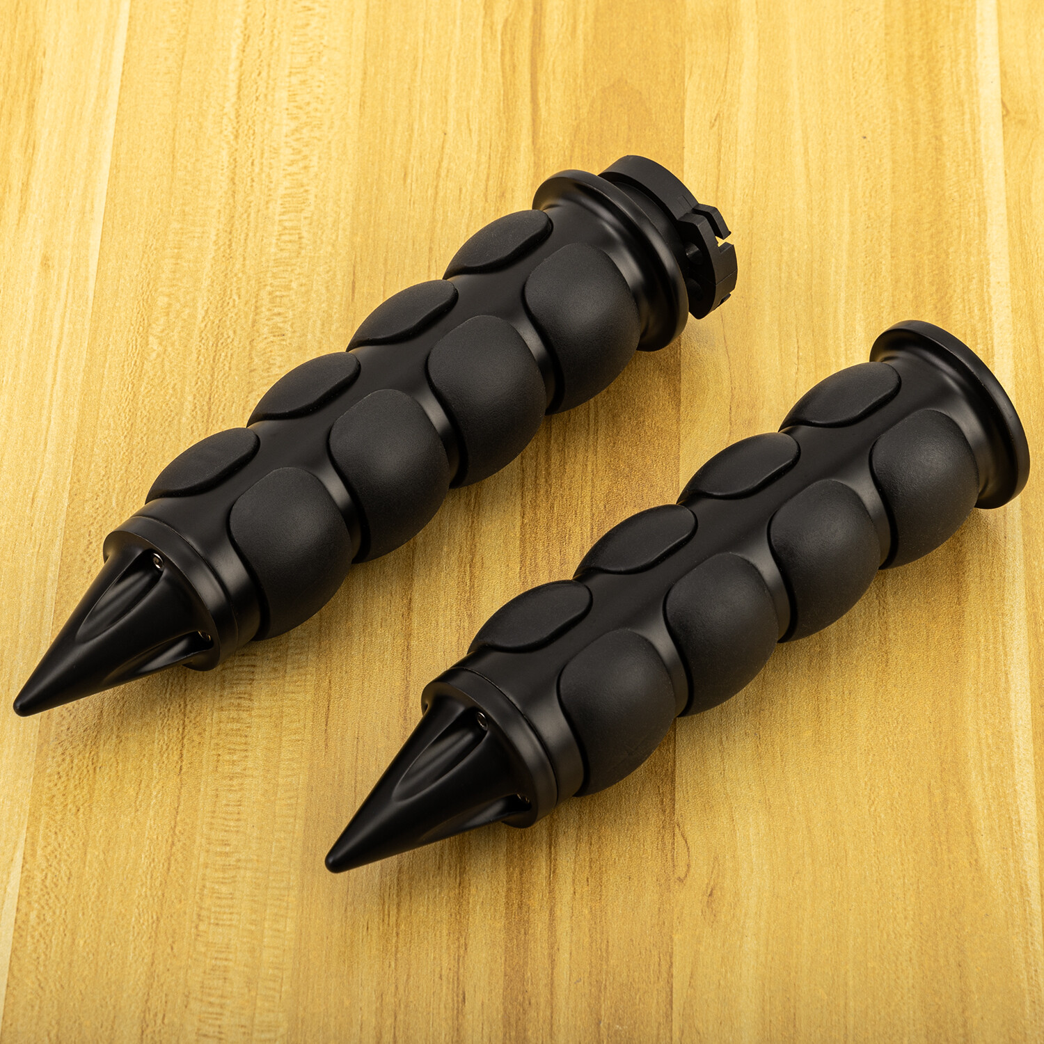 1" Motorcycle Handle Bar Hand Grips Fit For Harley Sportster XL883 1200 Dyna FXD