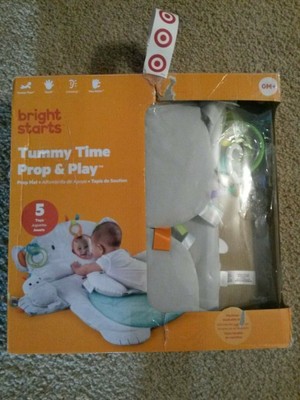 tummy time prop and play