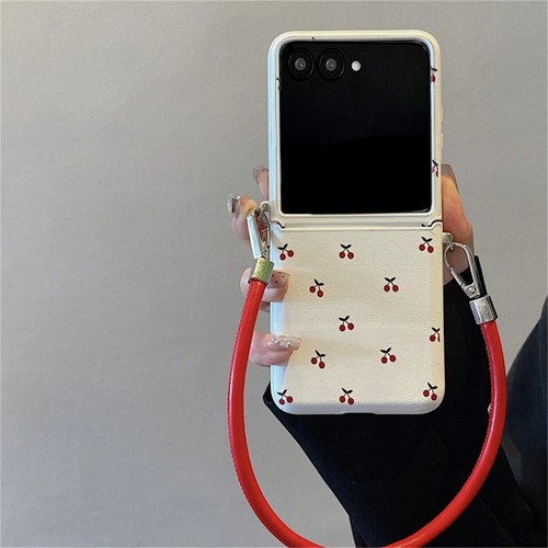 Korean Full Screen Cherry Leather Chain Case For Motorola Razr + 2024 50 Ultra - Picture 11 of 11