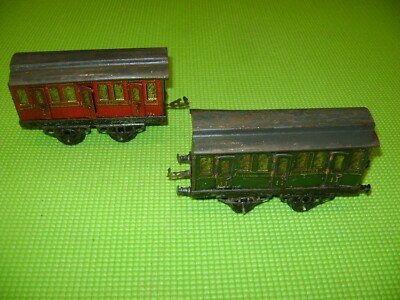 Lot De 2 Wagons Hornby Voyageurs - Réf 2650 Et 2605 - Portes Ouvrantes