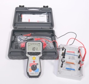 Megger MIT430 Insulation Resistance & Continuity Tester