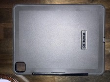 OtterBox Defender Series Rugged Tablet Case Black/Gray Rigid Plastic Shockproof