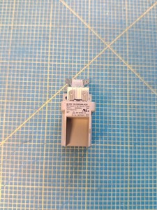 Miele Trockner Kondensator Entstörkondensator 05870621  07635861 BV18.250/84