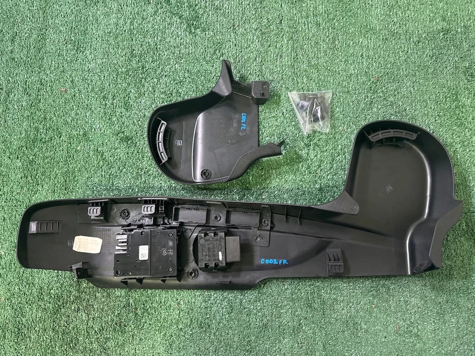 ⚡ Front Right Seat Outer Trim Cover |ALFA ROMEO STELVIO 2018 OEM Foto 2 de 4