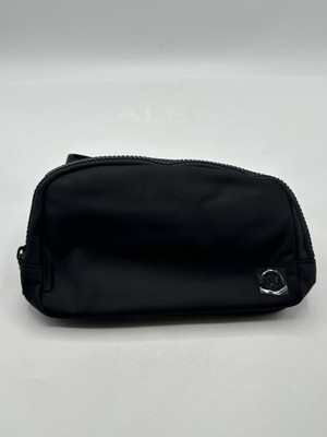 Lululemon Everywhere Belt Bag with Long Strap 1L Black Black | eBay Lululemon Everywhere Belt Bag with Long Strap 1L Black Black | eBay