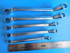 OCCASION, OUTILS À ENFONCER 60 DEGRÉS OFFSET STD. LOT DE CLÉS 5, 3/8 PO. THRU 7/8 IN. 