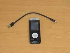 Philips VoiceTracer DVT2210 Digital Voice Recorder - Black & Silver - 8GB