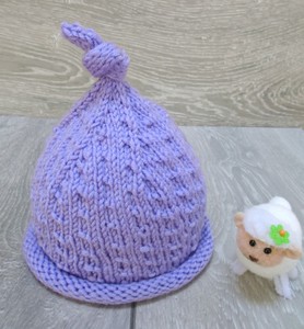 rolled brim baby hat