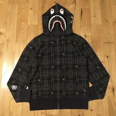 BAPE × Undefeated Check shark full zip hoodie A Bathing Ape Size S