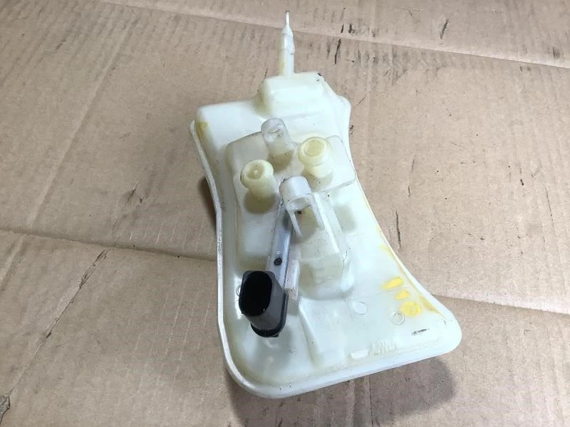 Audi A6 3.2 Quattro 2006 depósito líquido de frenos depósito botella fabricante de equipos originales+ Foto 3 de 4