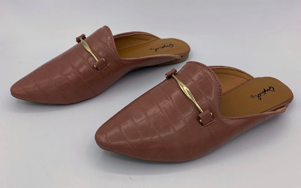 Женские слипоны Qupid Mules с принтом в виде розового аллигатора с заостренным носком размер 7 - Изображение 4 из 4