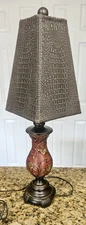 Rustic Floral Table Lamp W/Alligator Style Brown Shade