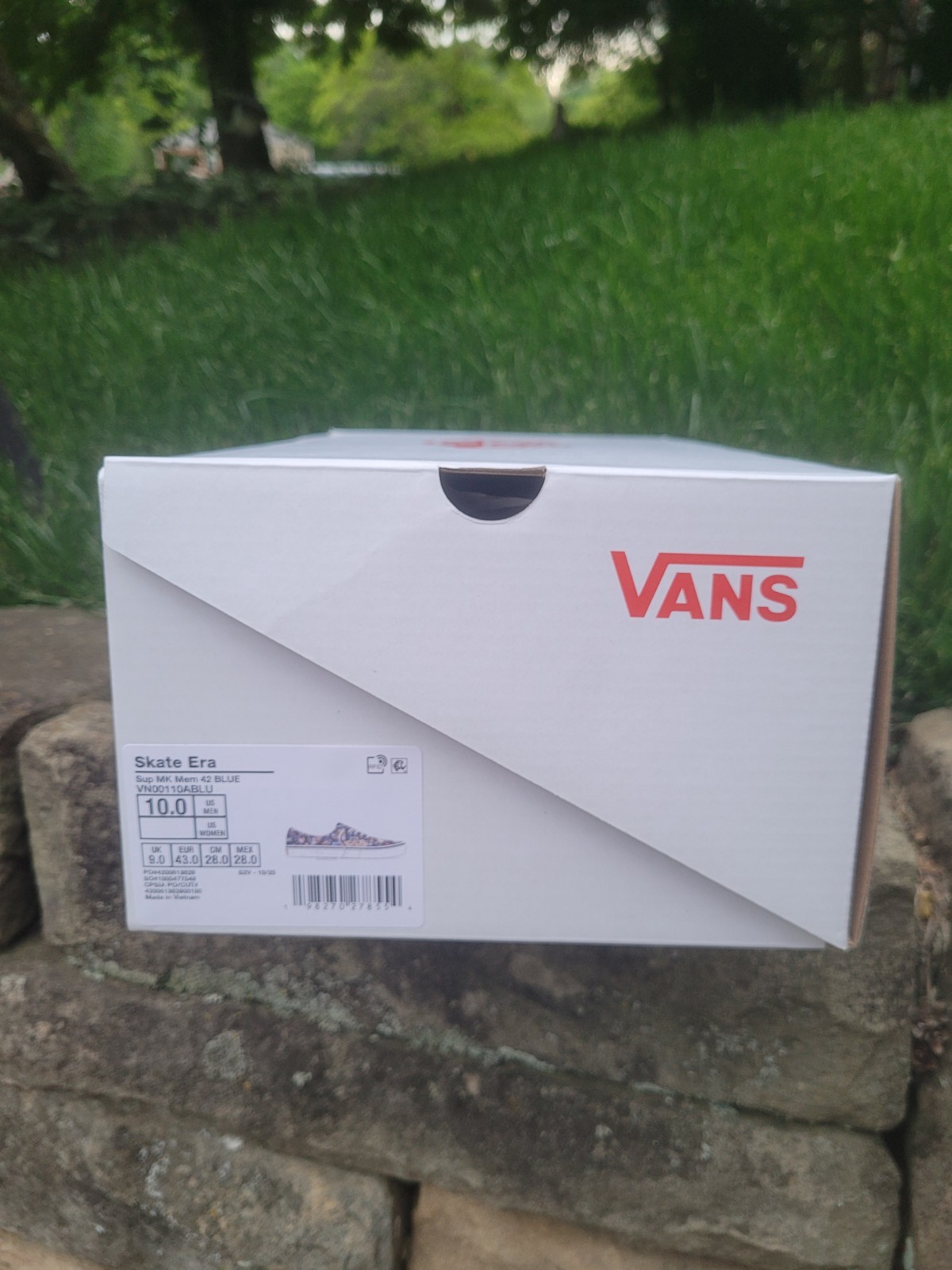 Size 10- Supreme  Mike Kelley  Vans Era Black Men's sold out new free stickers image 5