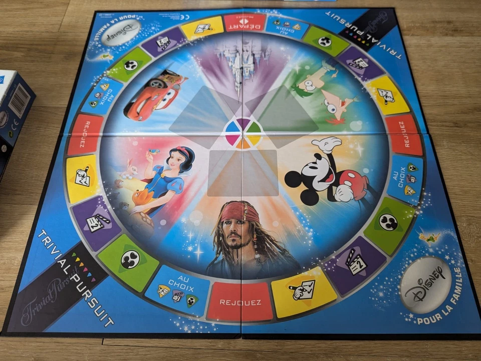 Trivial Pursuit Disney Famille de 4 et + joueurs - Hasbro 2010 - Occasion TBE - Photo 3/4