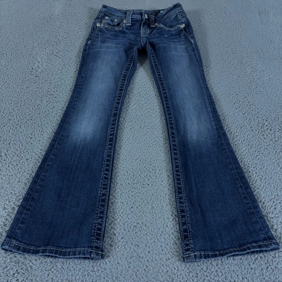 Pantalones de mezclilla Miss Me para niñas 7 azul corte bota lavado oscuro tiro bajo adornado estrás Foto 2 de 4